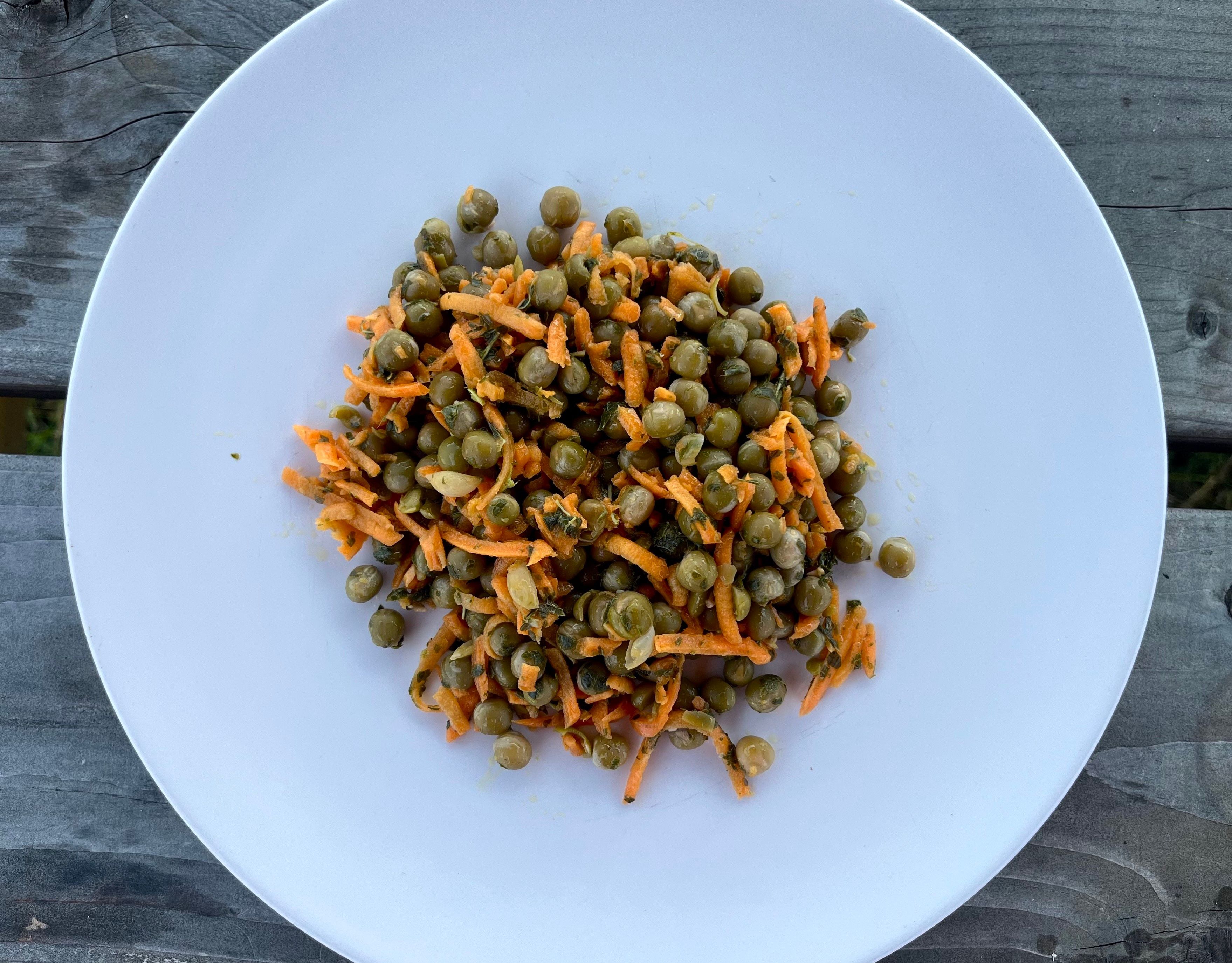 Image of Dried Green Peas Salad with Carrots and Mint and Lemon Dressing