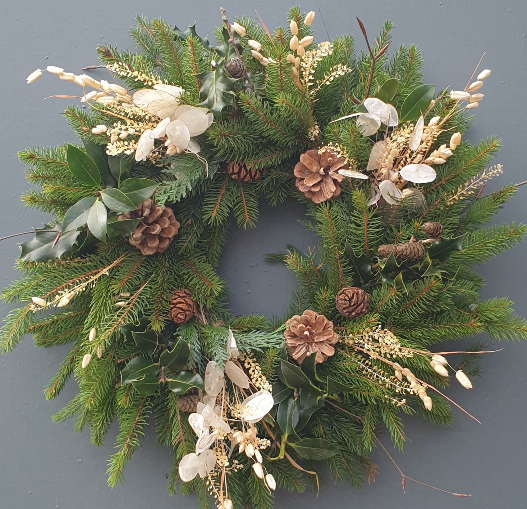 Wye Organic Wreath, White