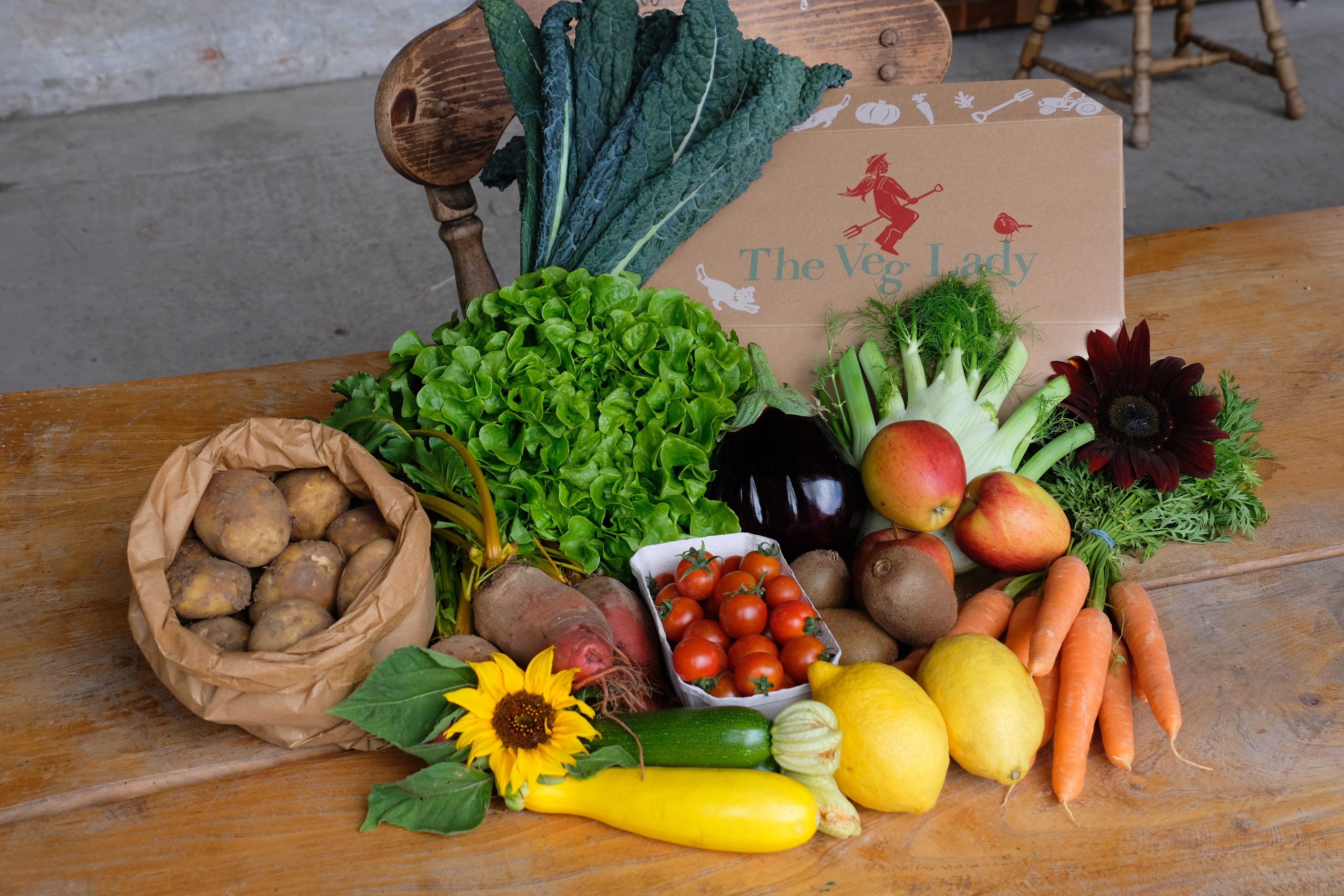 Medium Fruit and Veg Box