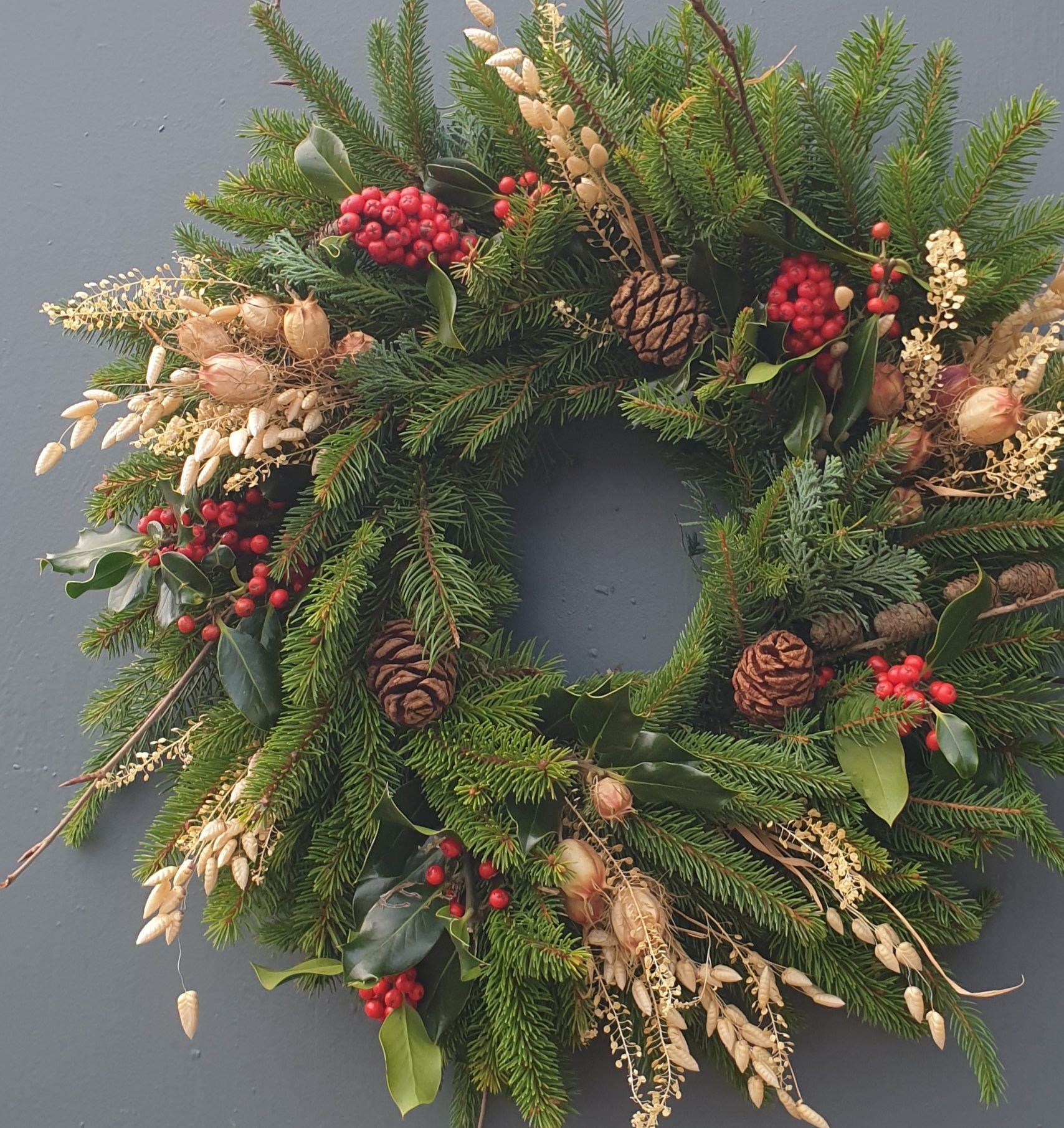 Wye Organic Wreath, Red