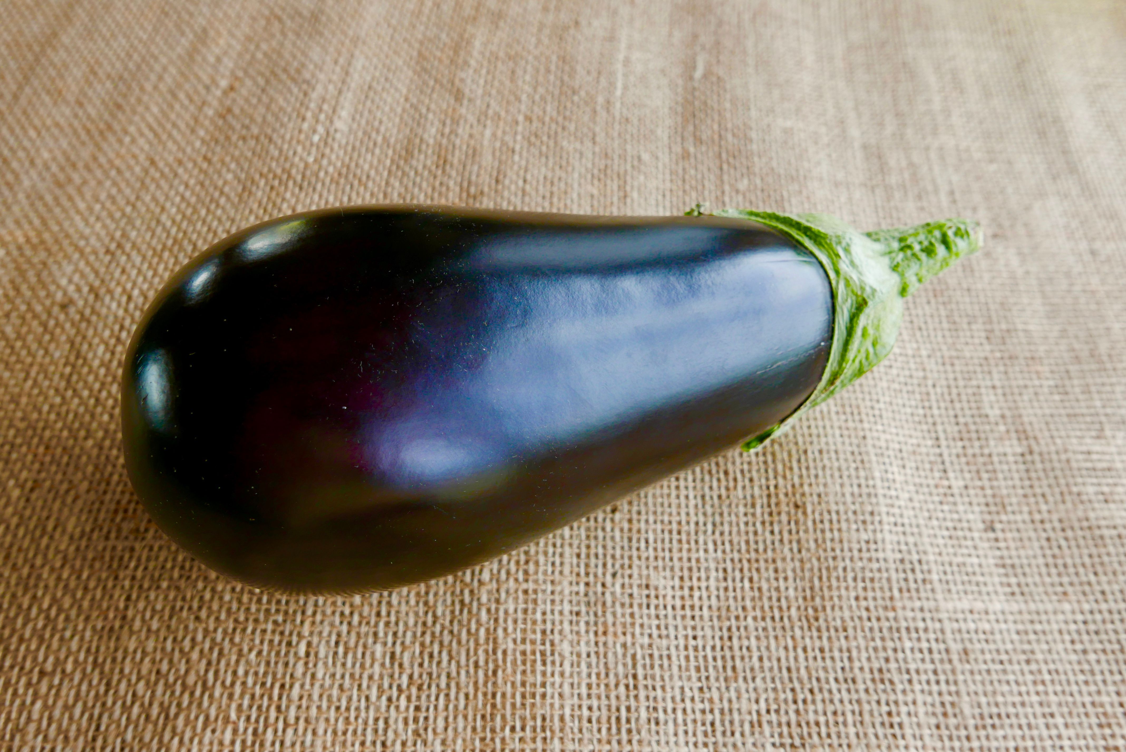 Aubergine